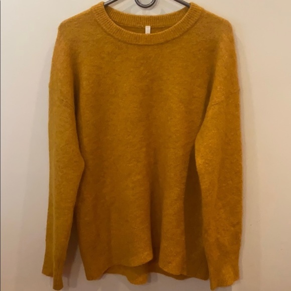 2/100$ The Group by Babaton thurlow sweater - Picture 2 of 15
